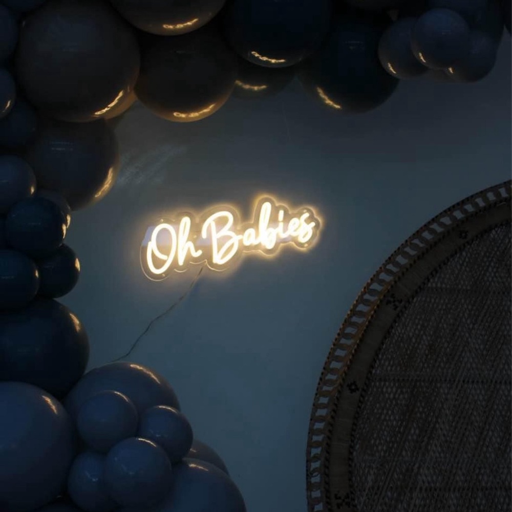 twin “oh babies” neon sign
